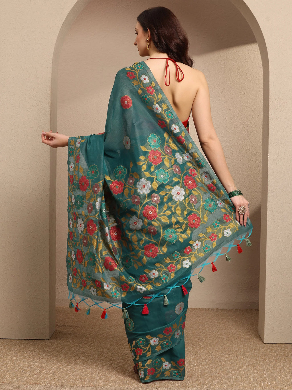 Green Woven Design Cotton Blend Saree With Unstitched Blouse Piece