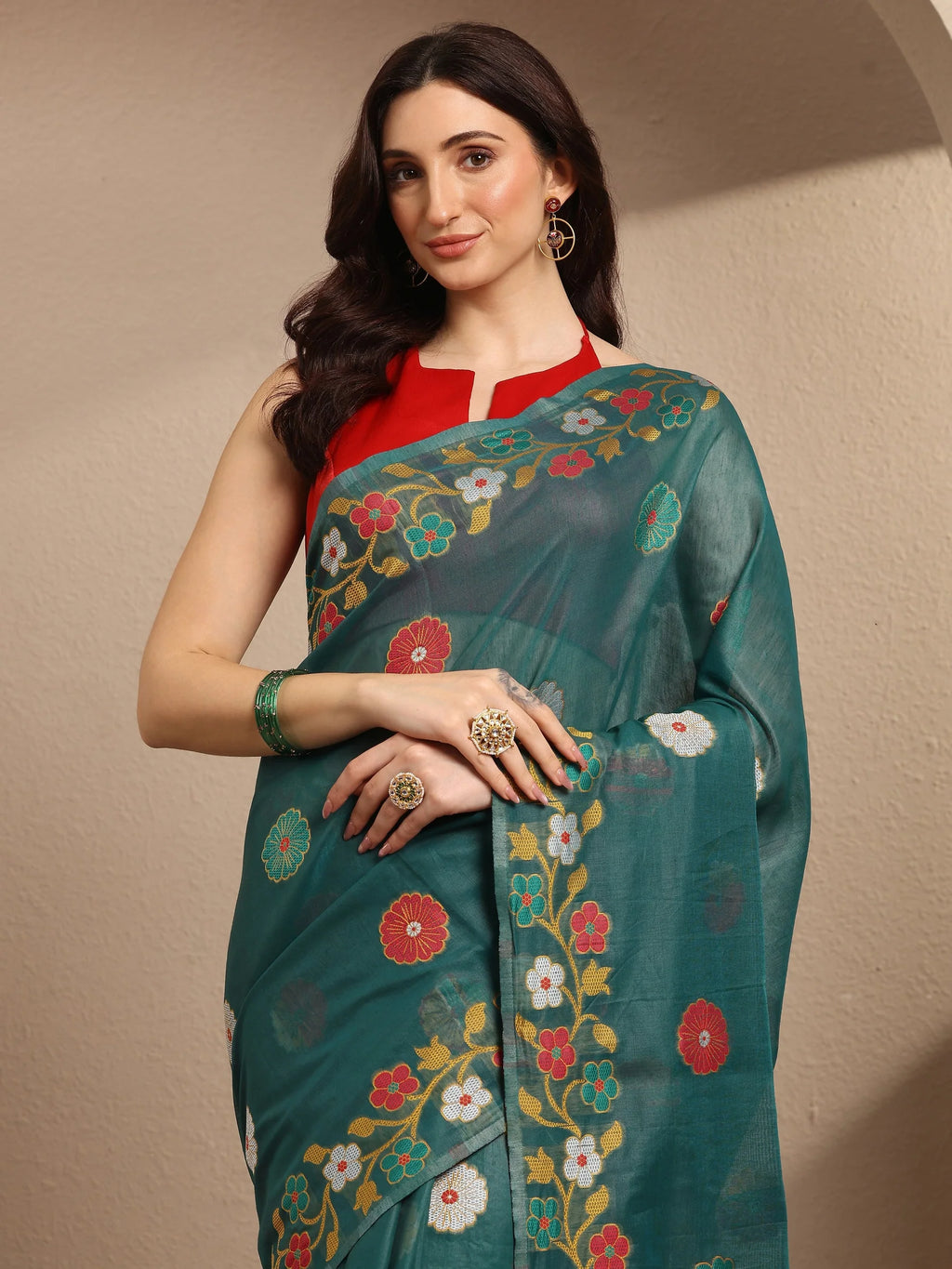 Green Woven Design Cotton Blend Saree With Unstitched Blouse Piece