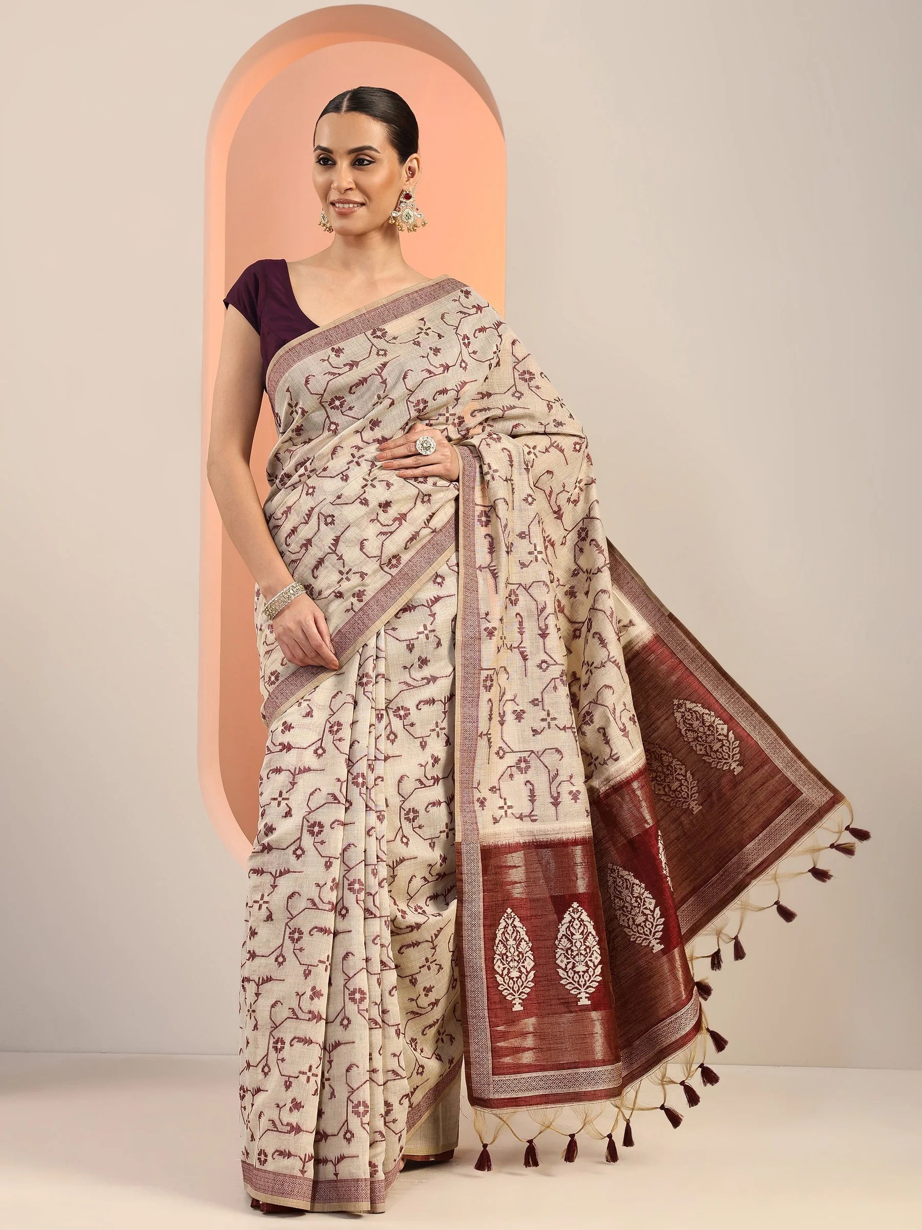 Rust Woven Cotton Blend Saree With Unstitched Blouse Piece