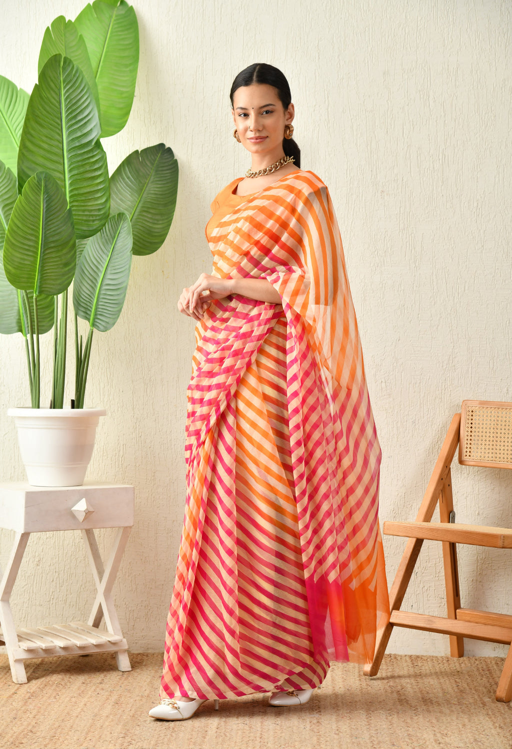 Coral Sundew Leheriya Chiffon Saree