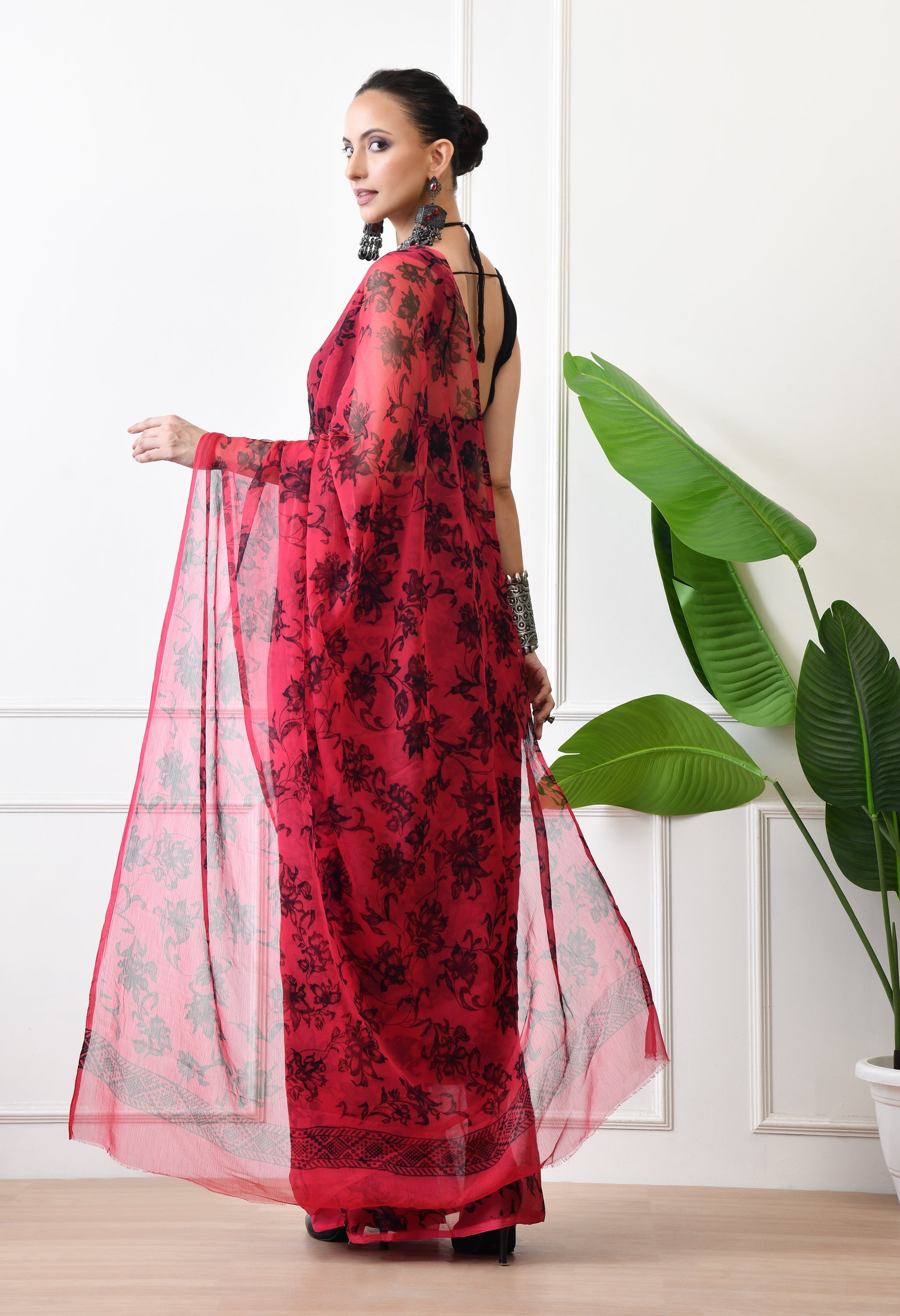 Printed Tomato Red Chiffon Saree
